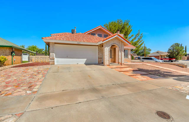 1471 GENE TORRES Drive Gallery 2