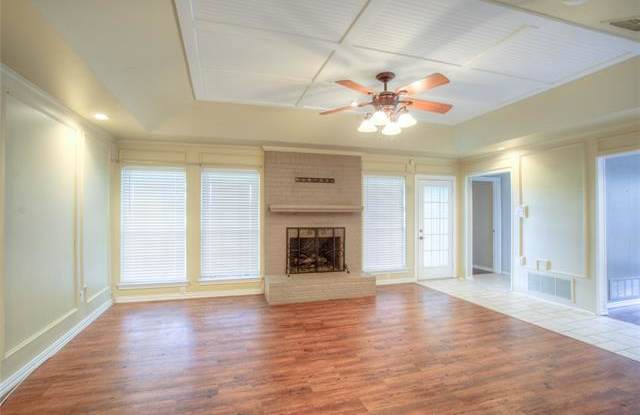 2806 Big Oaks Drive Gallery 3