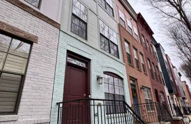 5712 45th Avenue photos photos