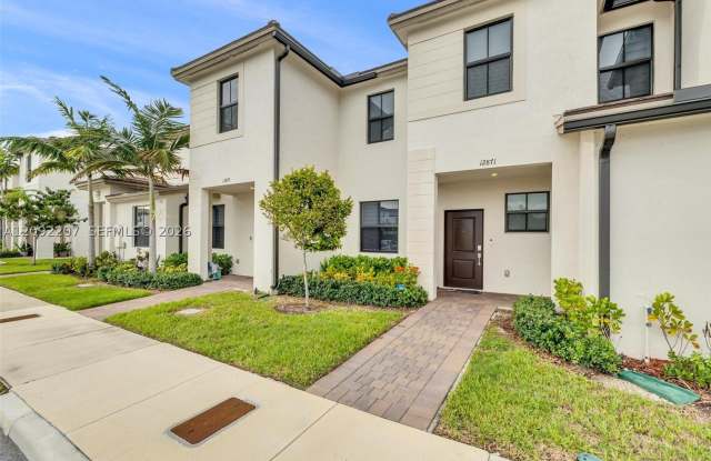 12871 SW 233rd Ter Gallery 4