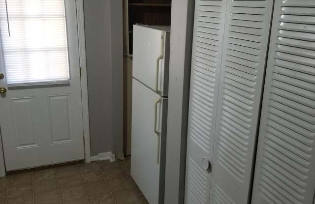 6806 East 21st Street - 4 Gallery 3