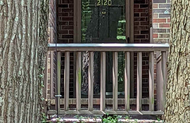 2120 Belle Grove Drive Southwest Gallery 1