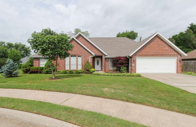 Stunning 3 Bedroom Home in Farmington photos photos