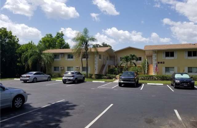 8162 Country Road Gallery 2