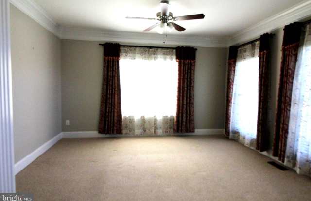 26038 BLACKBERRY KNOLL Gallery 4