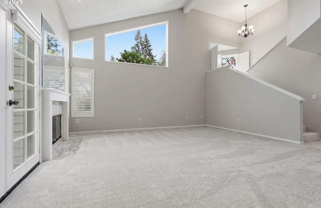 Beautiful and Quiet Setting Gallery 3