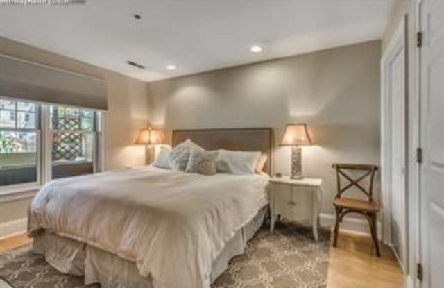1306 Columbia Rd. photos photos