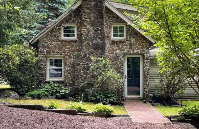 2744 HILL ROAD - 2744 Hill Road, Bucks County, PA 18960
