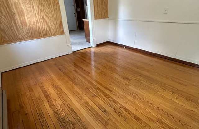 1 Bedroom 1 Bathroom Apartment Gallery 2