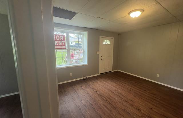 207 Reynolds Street NE Gallery 2