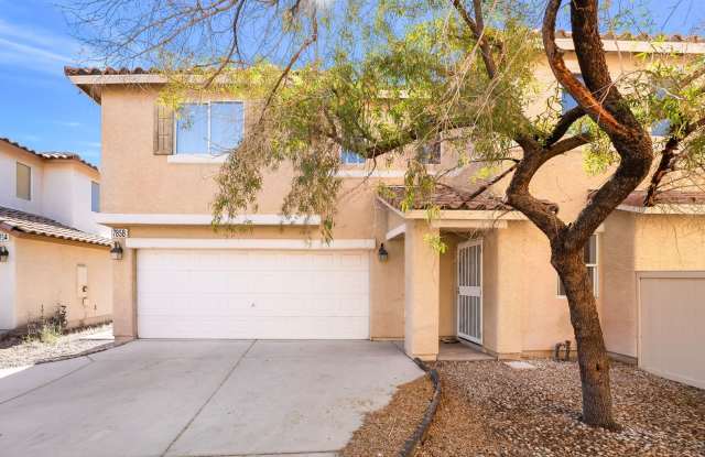 Spacious Two-Story with Modern Comforts! photos photos Spacious Two-Story with Modern Comforts! photos photos
