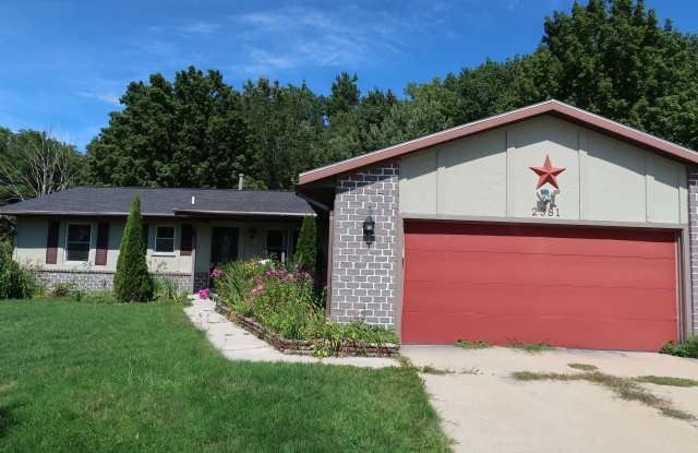 2381 Mapleview Street Southeast photos photos