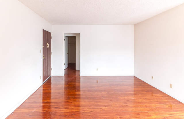 3407 Rowena Avenue  #7 Gallery 3