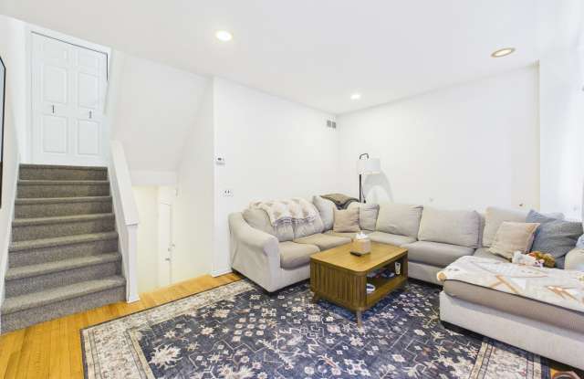 JUNE 10! BEAUTIFUL SOCIETY HILL TOWN HOUSE WITH FREE PRIVATE ATTACHED GARAGE PARKING photos photos