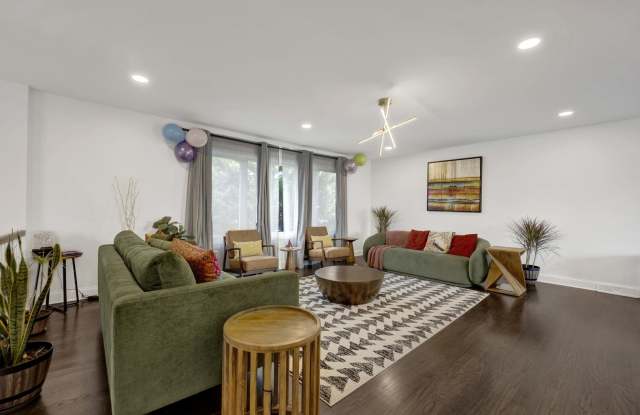 1135 Crestwood Drive Gallery 2