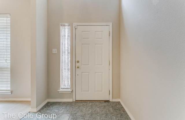 2725 Flint Rock Dr. Gallery 4