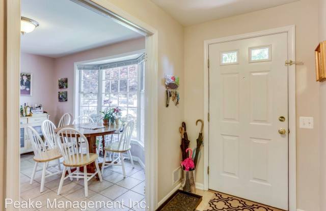 422 N. Park Dr. Gallery 2