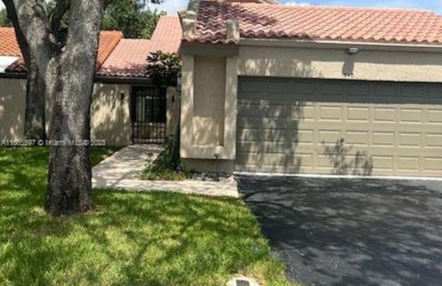 438 Village Lake Drive - 438 Village Lake Drive, Weston, FL 33326