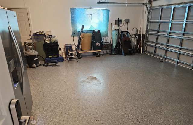 501 Poinsettia Road Gallery 3