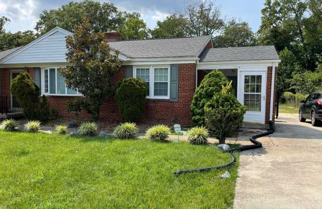 5901 MIDDLETON Lane photos photos