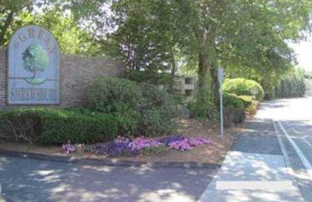 48 Shrewsbury Green Dr B Gallery 2