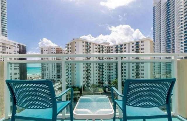 3000 S Ocean Drive photos photos