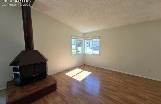 4628 Excalibur Court Gallery 4