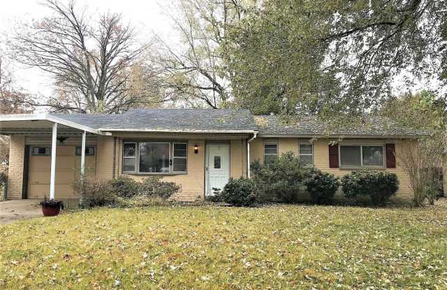 Newly renovated home - 1304 West Sunset Drive, Rogers, AR 72756