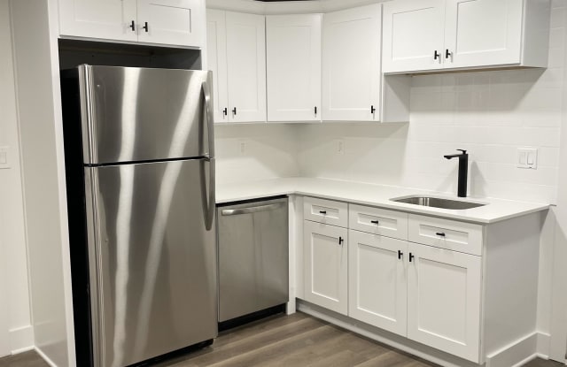 90 West Meyers Avenue photos photos