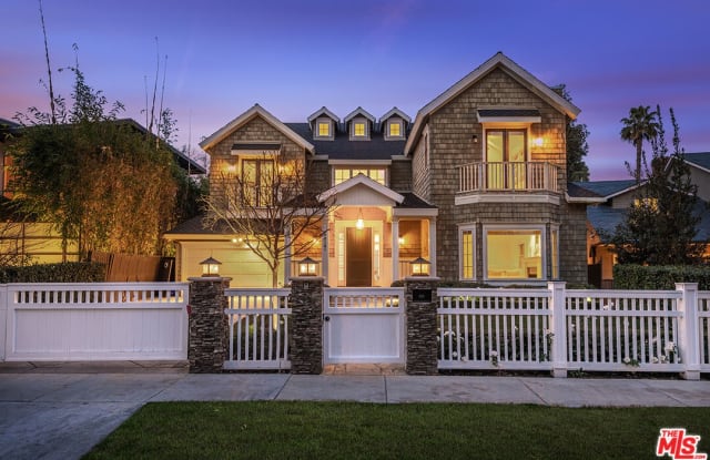 10161 Valley Spring Ln - 10161 Valley Spring Lane, Los Angeles, CA 91602