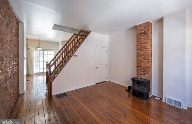 835 N NEWKIRK Street photos photos