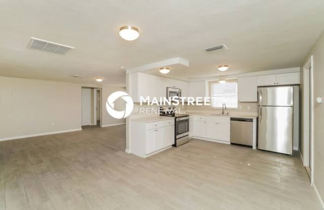 7909 Hawthorn Drive Gallery 4