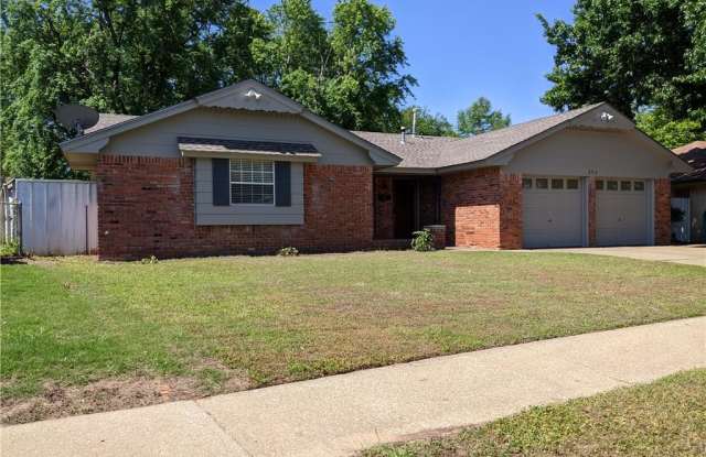 204 SW 66th Street - 204 Southwest 66th Street, Oklahoma City, OK 73139
