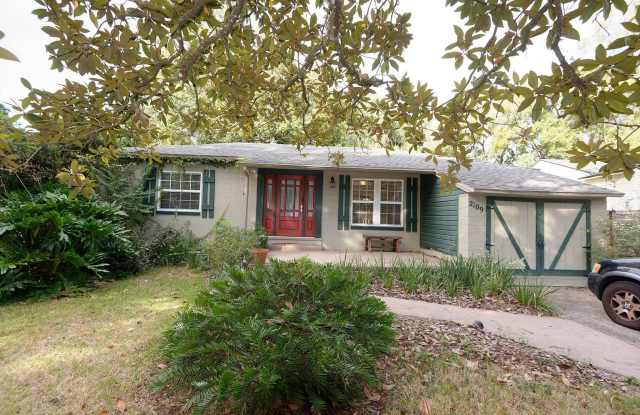 2109 Forest Cir. - 2109 Forest Circle, Orlando, FL 32803