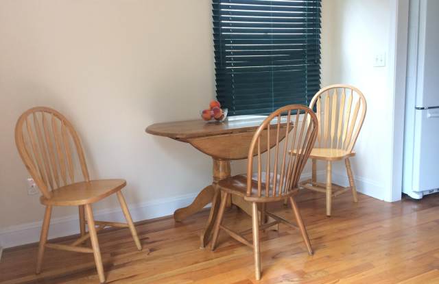 508 Lake Terrace Gallery 4