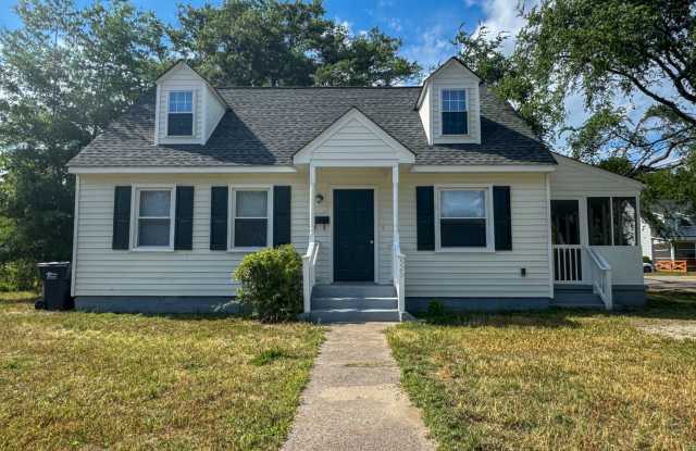 525 E Cawson St, Hopewell, VA 23860 photos photos