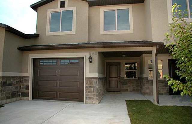 Luxury 3 Bedroom 2.5 Bath with Upscale Amenities for Rent Tremonton, Utah photos photos