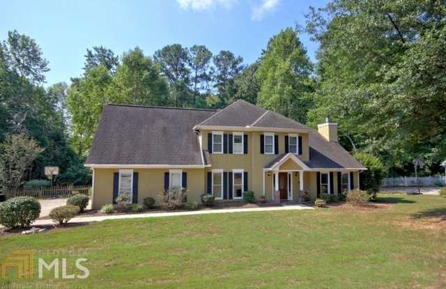 104 Kimmer Rd: Beautiful 4BD, 2.5 BA home with amazing natural light  a fantastic back yard for rent in desirable Peachtree City! Available SEPT 2025! photos photos