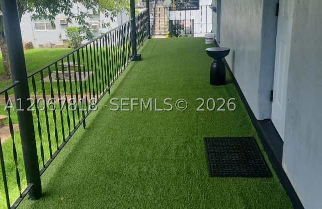 428 NE 82nd St photos photos