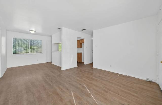 5311 Woodbrook Gallery 2