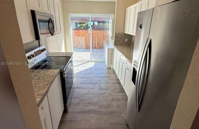 14102 SW 281st Ter Gallery 4
