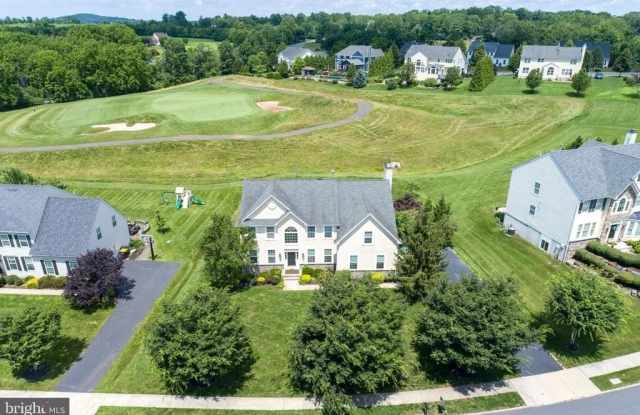 576 CHAMPIONSHIP DRIVE photos photos