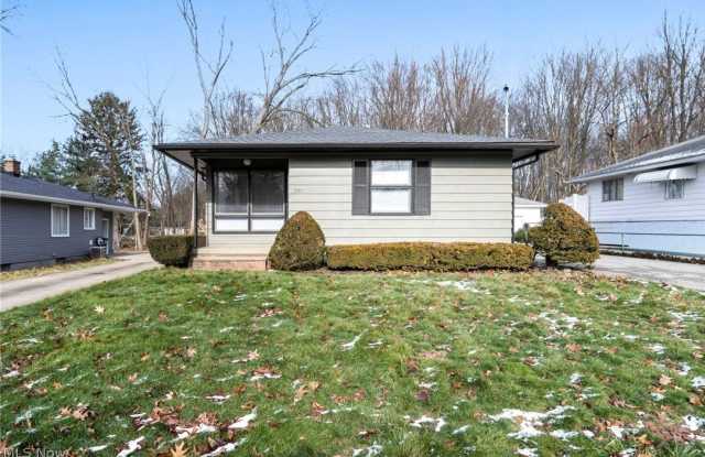 1171 Jason Avenue photos photos