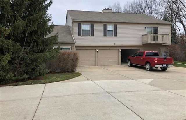 210 Pine Tree Ridge Drive Gallery 4
