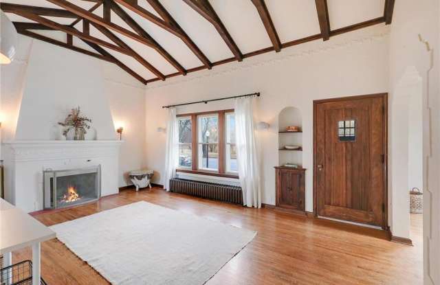 4320 Park Avenue - 4320 Park Avenue, Minneapolis, MN 55407 4320 Park Avenue - 4320 Park Avenue, Minneapolis, MN 55407