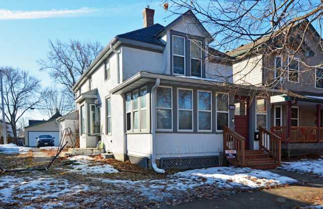 Beautiful Unit in a Vibrant and Historic St. Paul Neighborhood photos photos