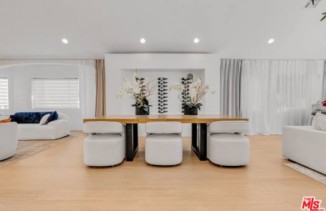 367 South Oak Avenue photos photos