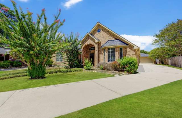 Tour this 3 bedroom home now! - 14407 Jessica Falls Circle, Houston, TX 77044