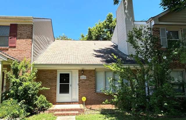 2716 Wynterhall Road photos photos