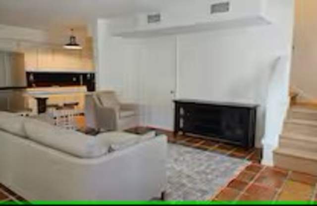 1221 Forest St photos photos
